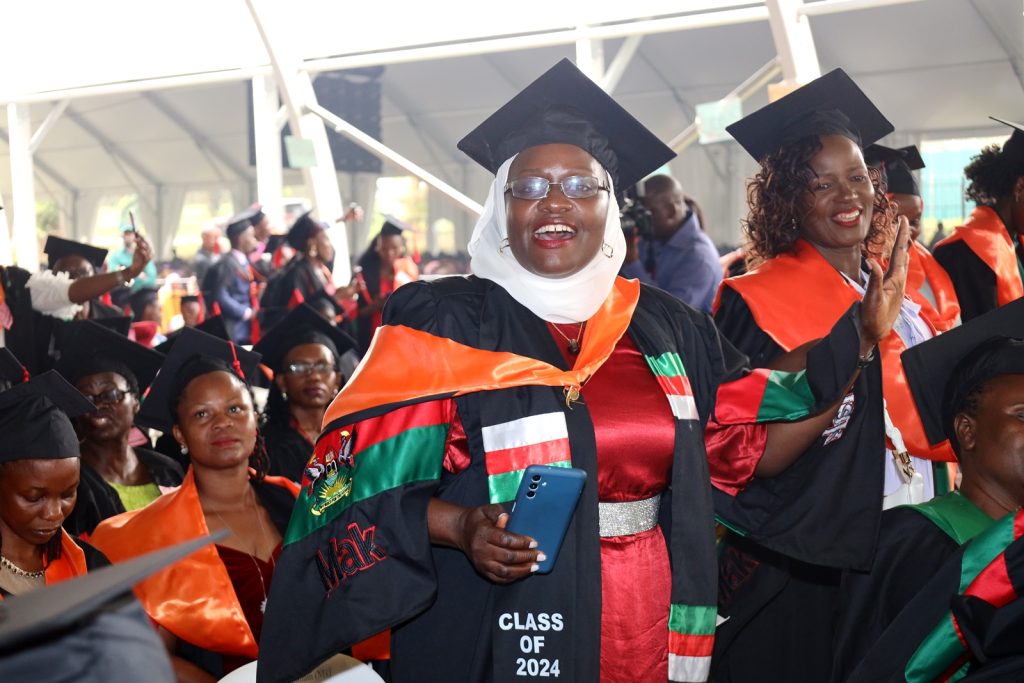 Makerere, Mastercard Foundation Announce 1000 Scholarships for